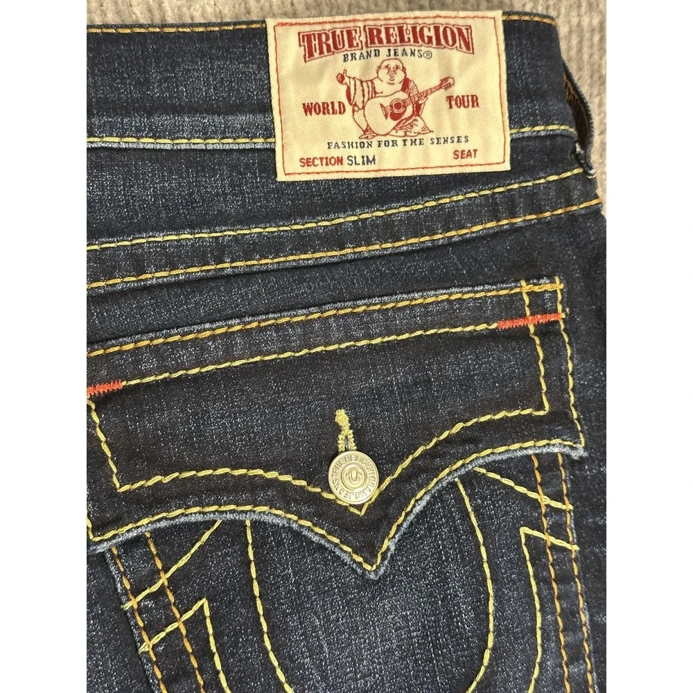 True Religion Jeans GENO Big T Flap Relaxed Slim Mens 42x32 Dark Mahogany Wash